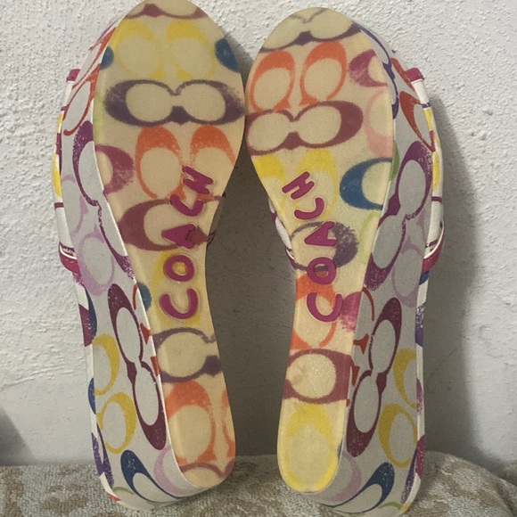 Coach wedge👡7.5+Zip Wallet🔑⛓+Loungefly/Disney👑Princess bag💕 - Picture 7 of 17